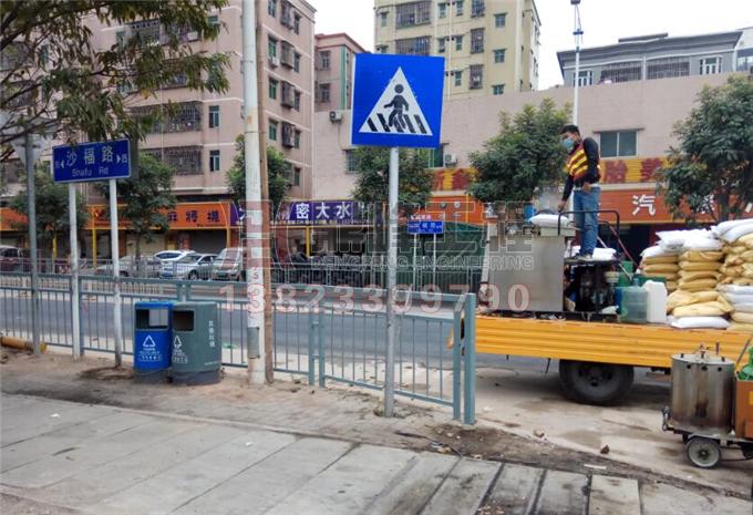 宝安沙福路道路标线划线工程|道路划线|停车场设计划线|车位划线|热熔标线|划线施工队|划线价格方案|深圳鼎峰交通工程有限公司