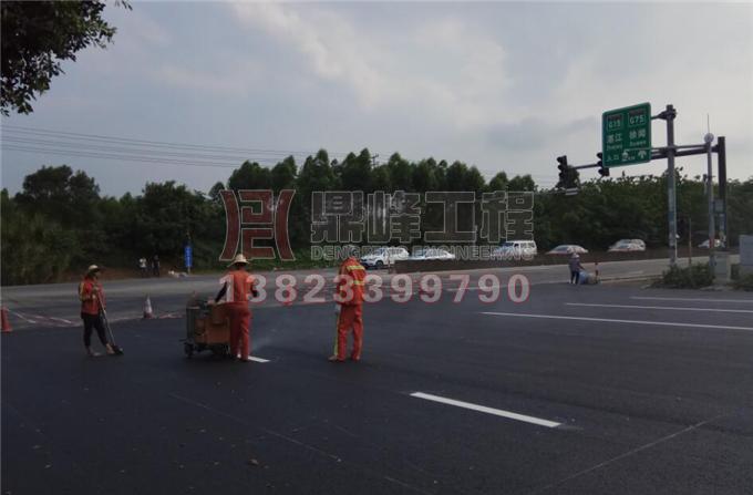 S374省道高阳考场路标线工程