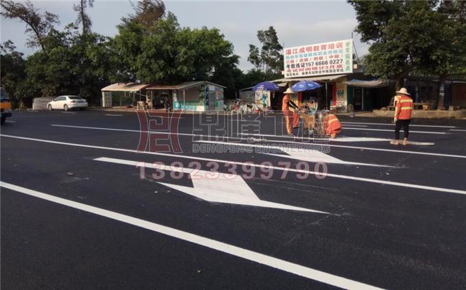 S374省道高阳考场路标线工程