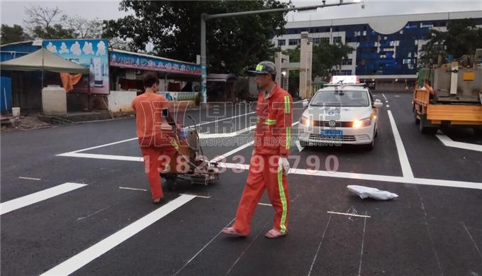 S374省道高阳考场路标线工程