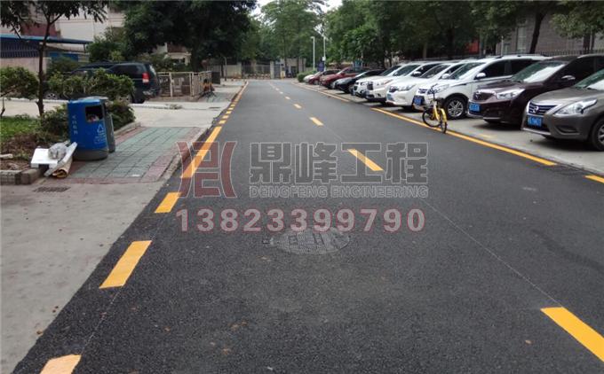 沙井环镇路雅景宛划线工程|道路划线|停车场设计划线|车位划线|热熔标线|划线施工队|划线价格方案|深圳鼎峰交通工程有限公司