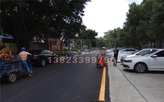沙井环镇路雅景宛划线工程