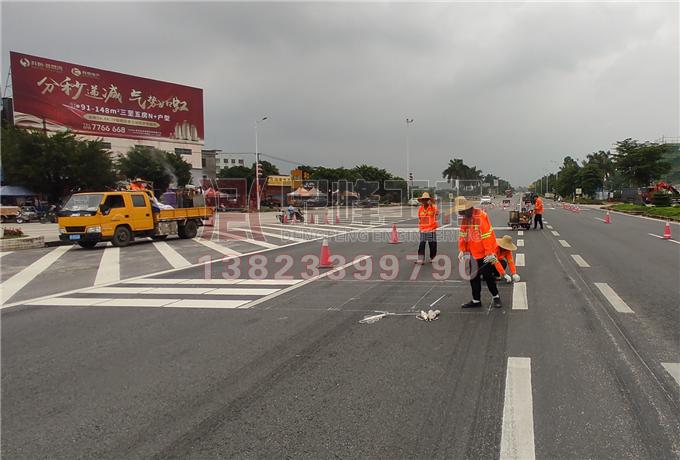 遂溪县G207国道城月镇路口标线改造工程