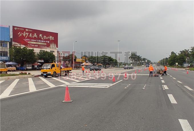 遂溪县G207国道城月镇路口标线改造工程