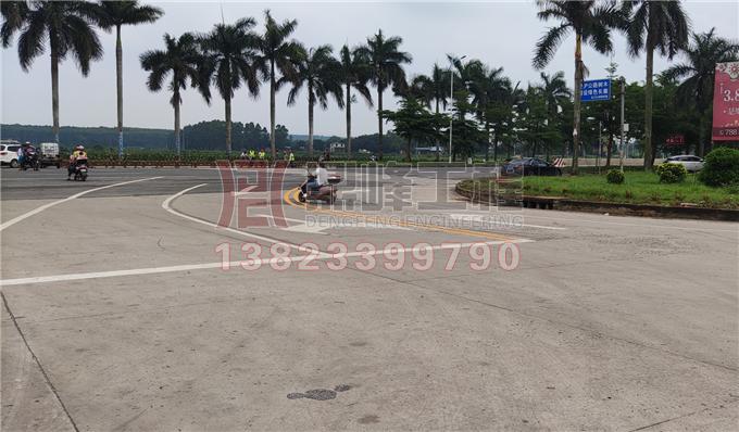 遂溪县G207国道城月镇路口标线改造工程