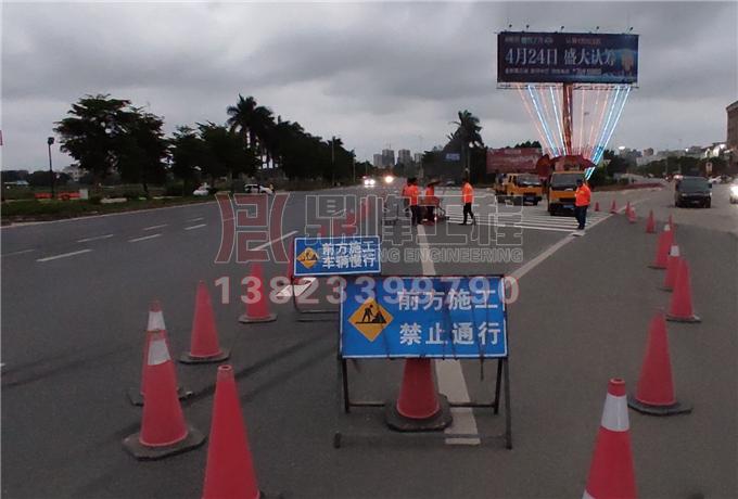 遂溪县G207国道城月镇路口标线改造工程